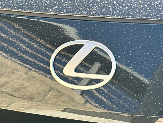 New 2026 Lexus ES 350e w/ Convenience Package FWD image 41