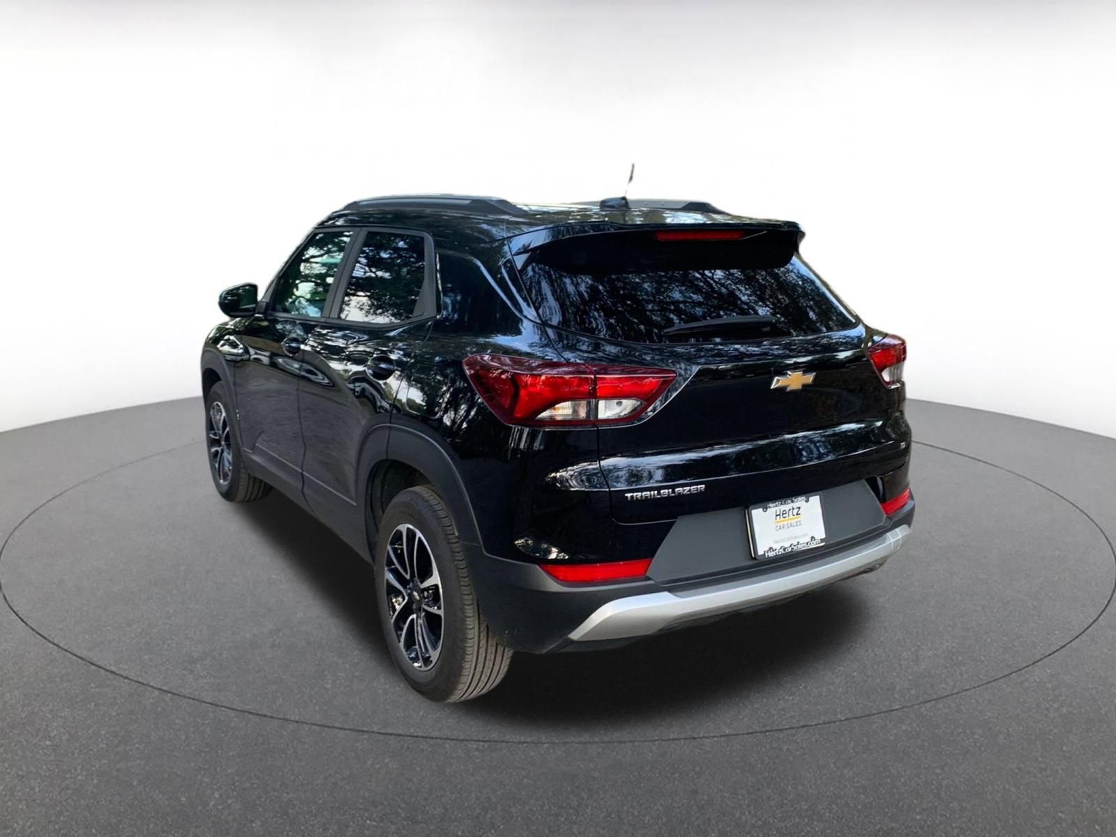 Used 2025 Chevrolet TrailBlazer LT image 5