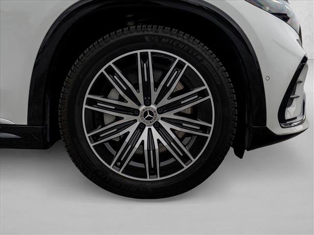 Certified 2023 Mercedes-Benz EQS 450+ 4MATIC SUV w/ Pinnacle Trim Package image 13