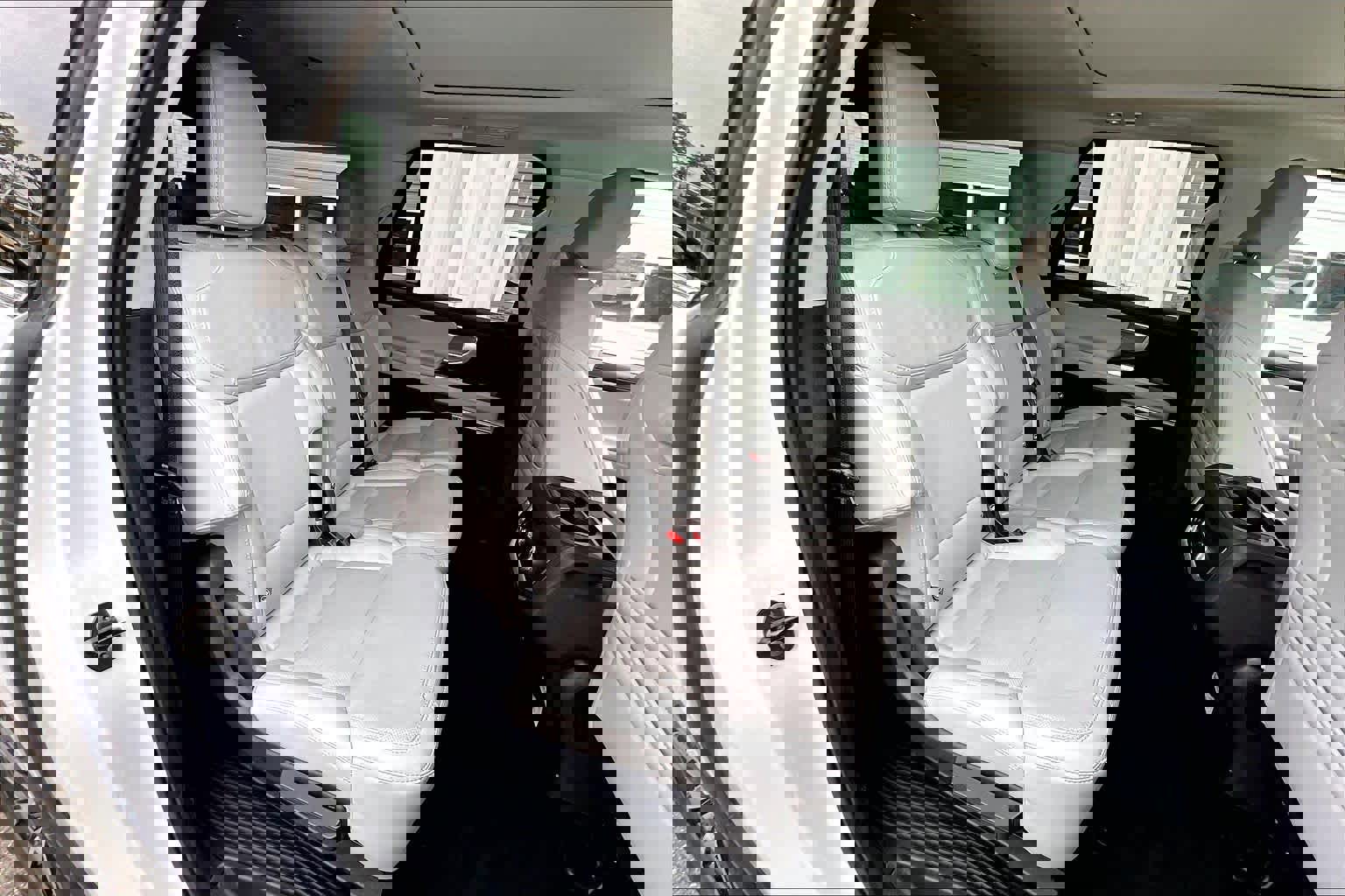 Used 2025 Ford Expedition Max Platinum image 19