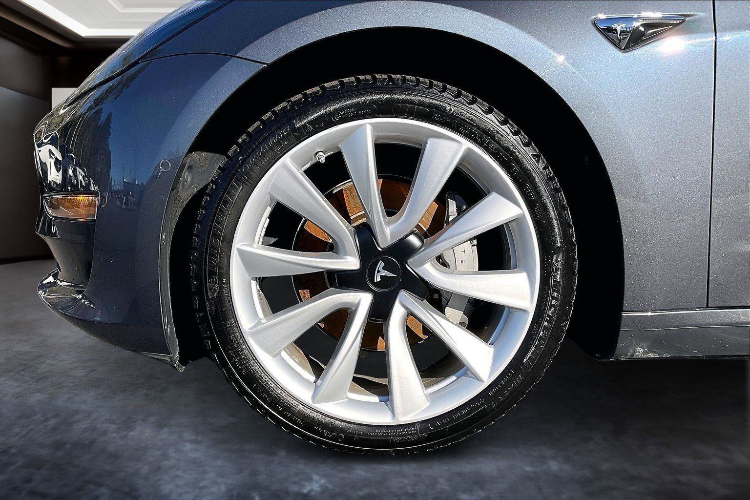 Used 2019 Tesla Model 3 Long Range image 8