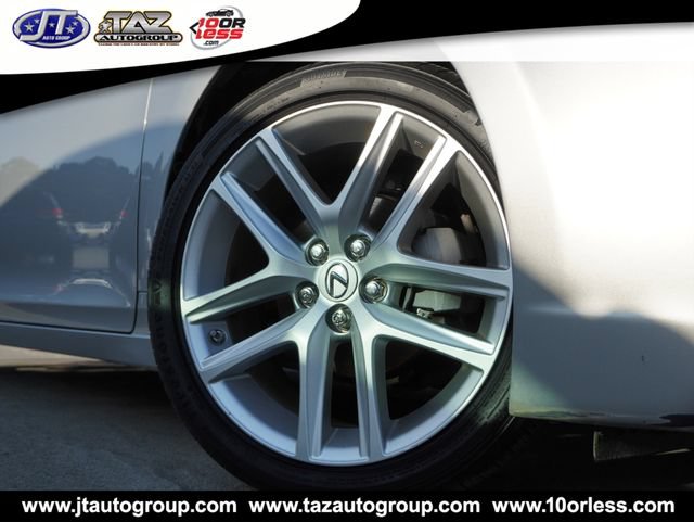 Used 2015 Lexus CT 200h w/ Navigation Package FWD video 2