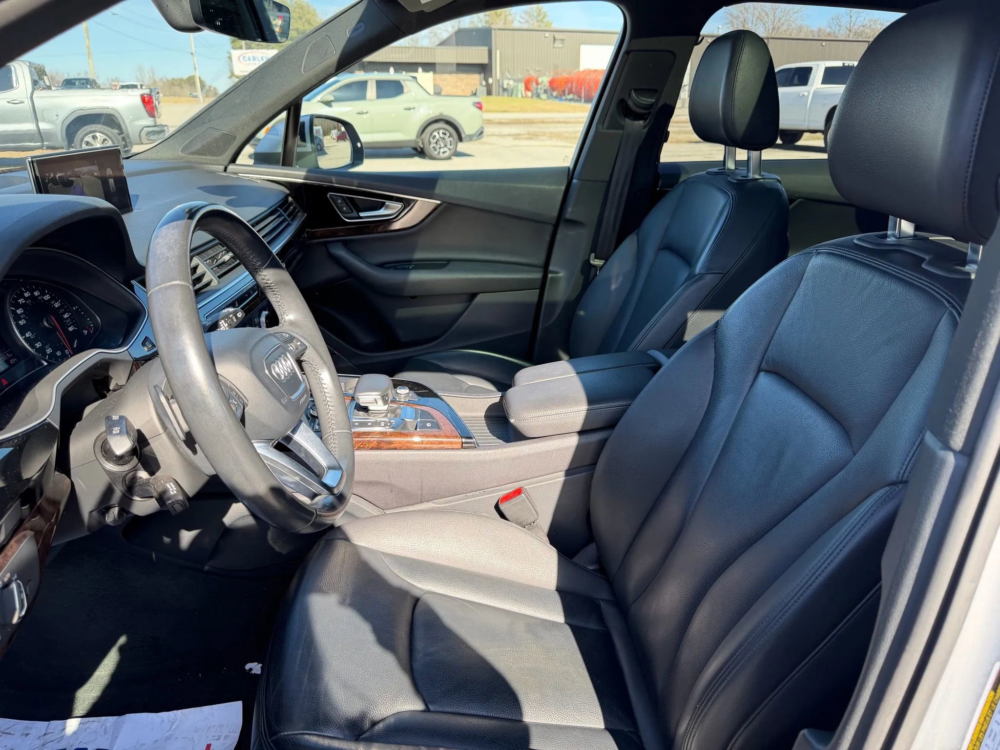 Used 2018 Audi Q7 3.0T Premium Plus image 12