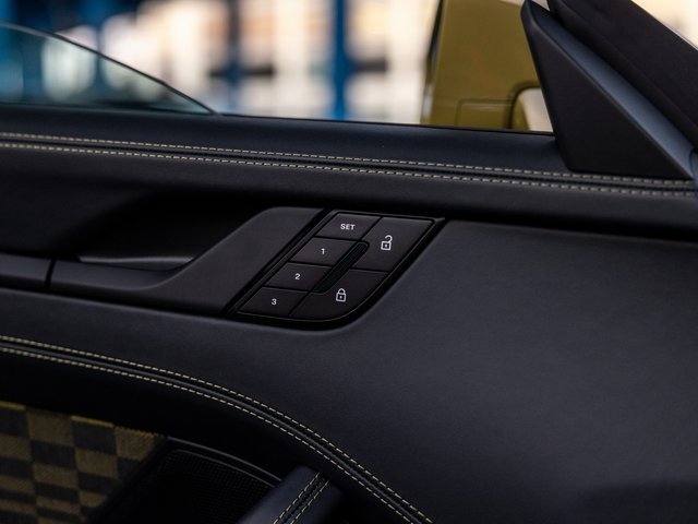 Used 2026 Porsche 911 Carrera 4 GTS image 37