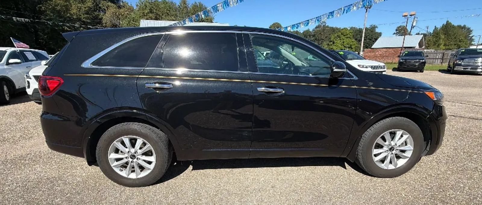 Used 2020 Kia Sorento LX FWD image 10