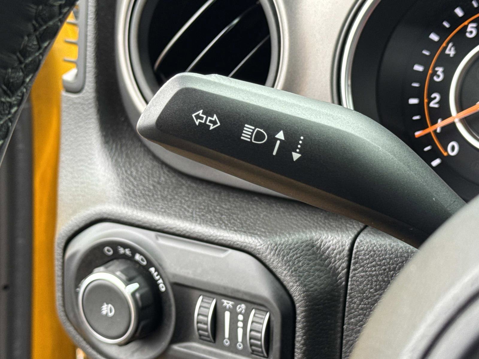 Used 2021 Jeep Wrangler Unlimited Sport image 9