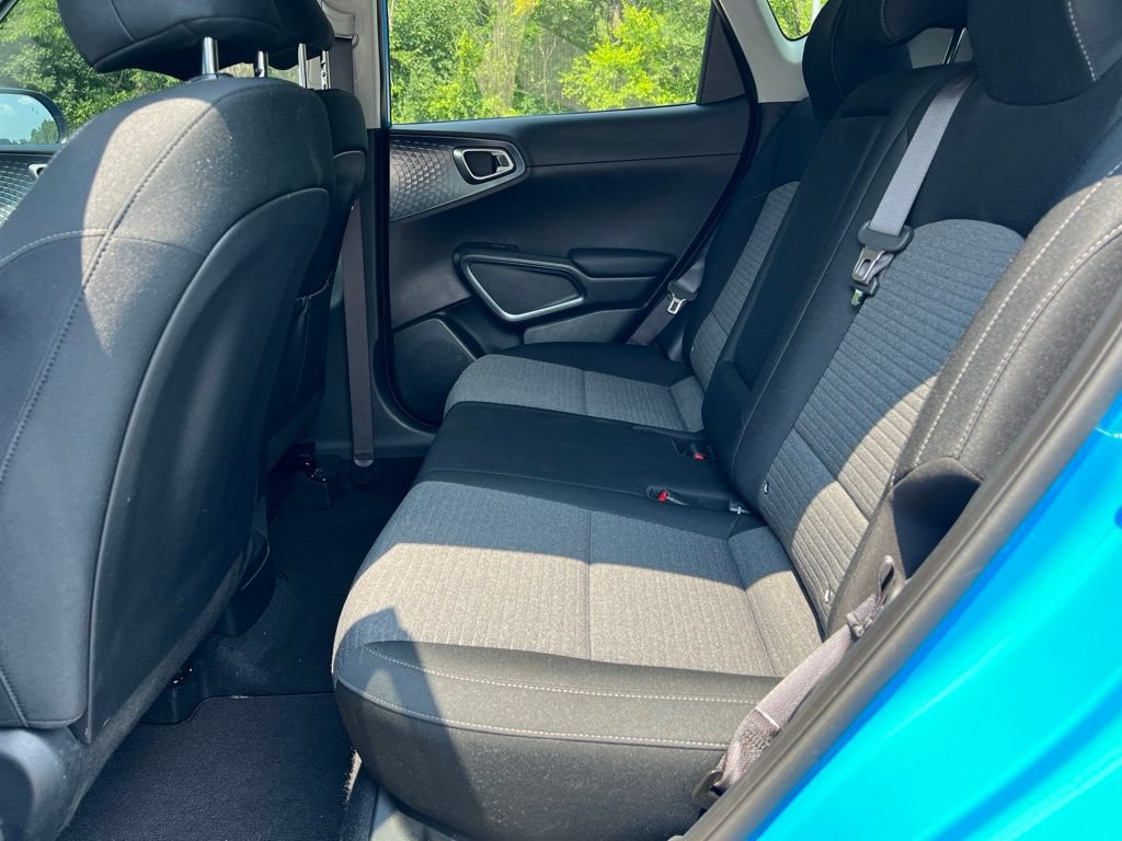 Used 2025 Kia Soul EX FWD image 31
