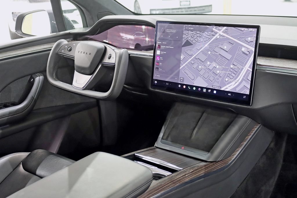 Used 2022 Tesla Model X AWD/4WD image 32