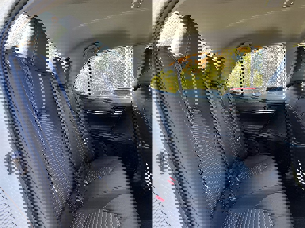 Used 2023 Toyota Camry SE image 26