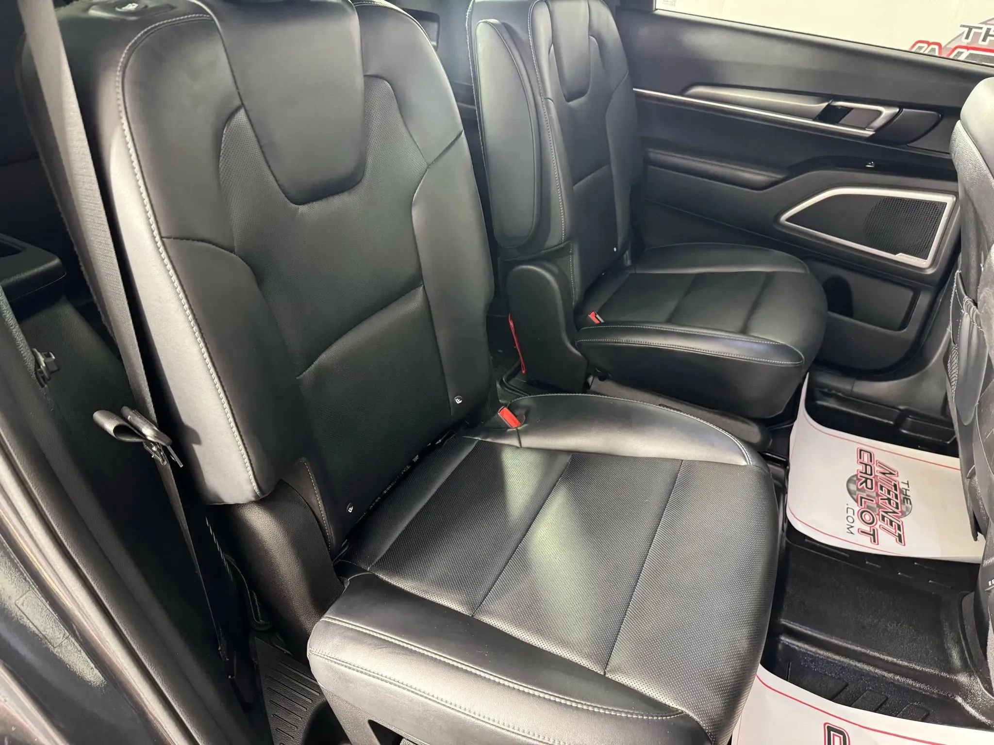 Used 2022 Kia Telluride S AWD/4WD image 39