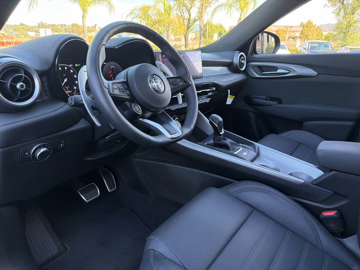 Used 2024 Alfa Romeo Tonale Ti w/ Active Assist Package AWD/4WD image 21