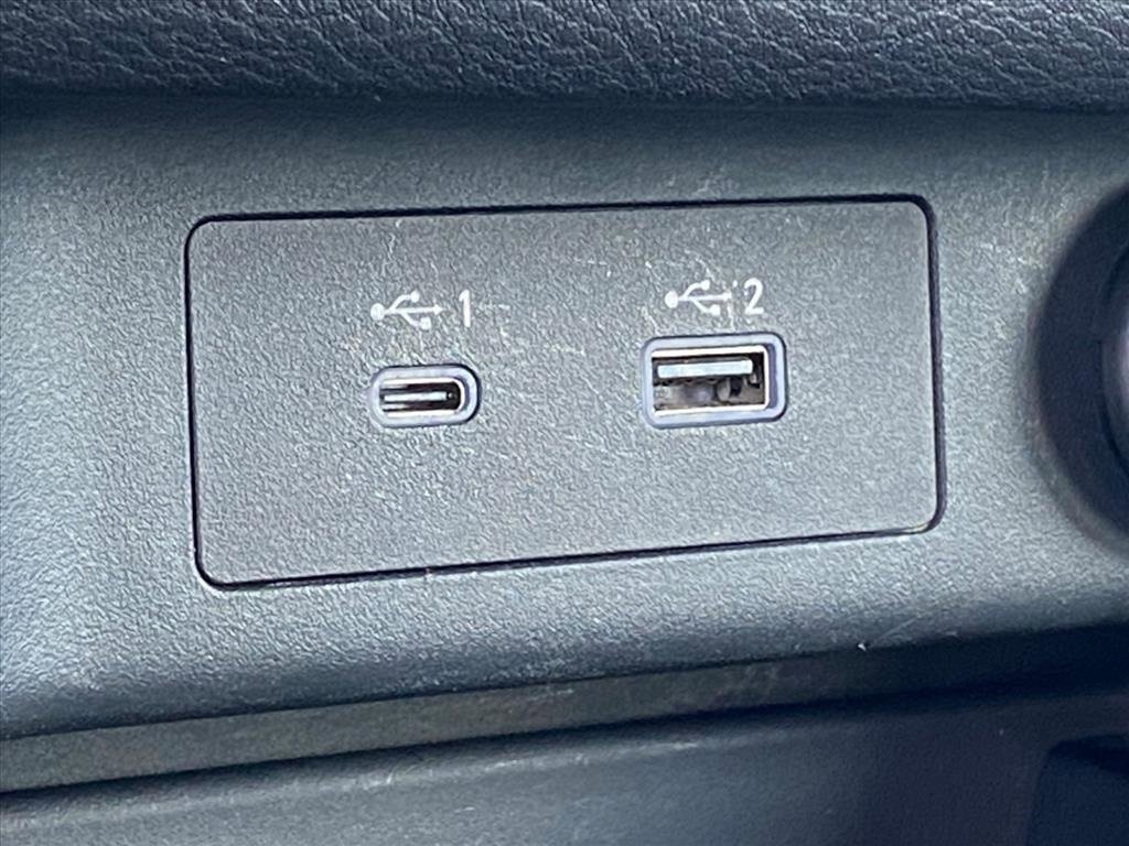 Used 2023 Nissan Rogue SV image 14