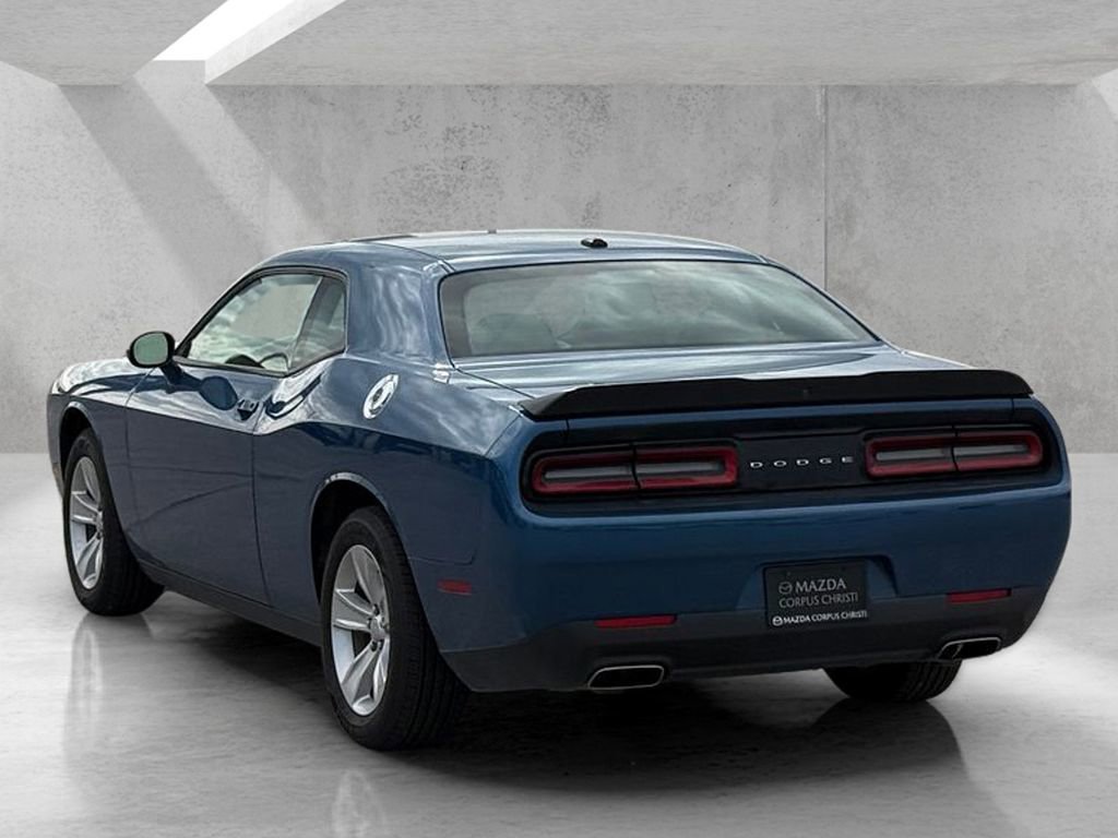 Used 2023 Dodge Challenger SXT image 7