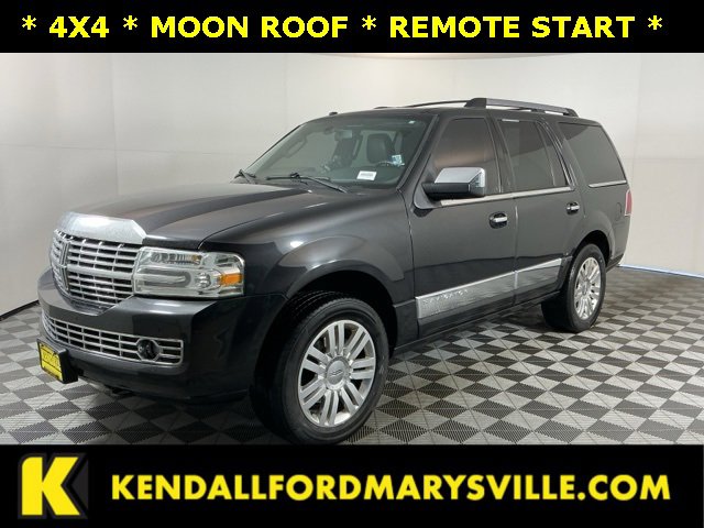 Used 2012 Lincoln Navigator Base image 1