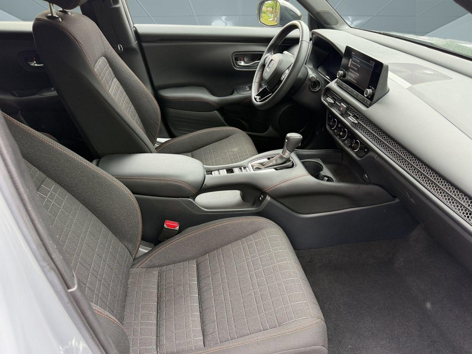 Used 2024 Honda HR-V Sport image 24