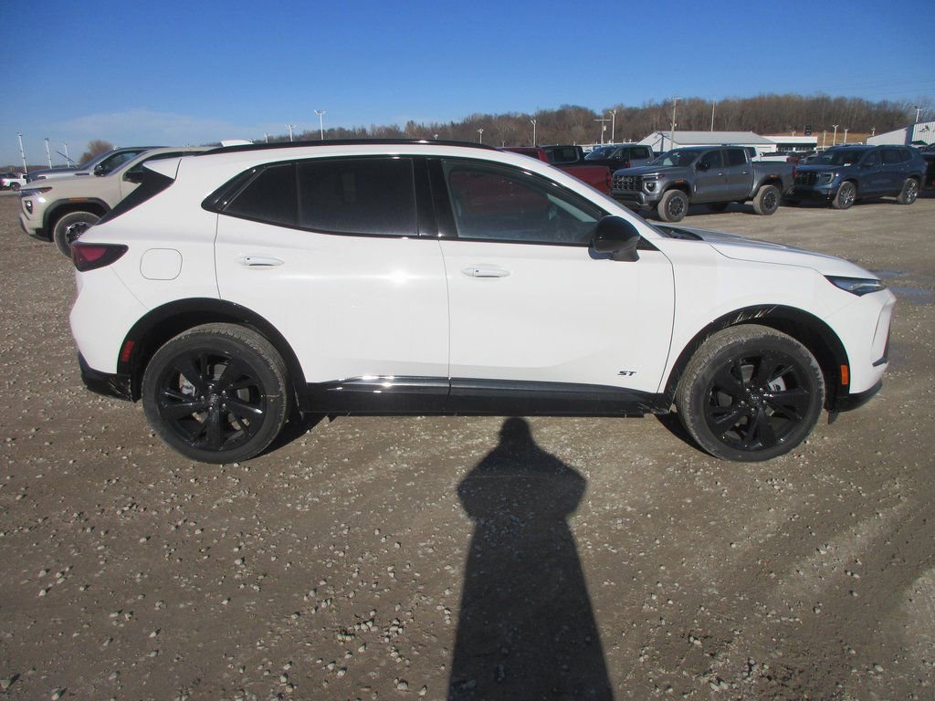 New 2026 Buick Envision Sport Touring image 3