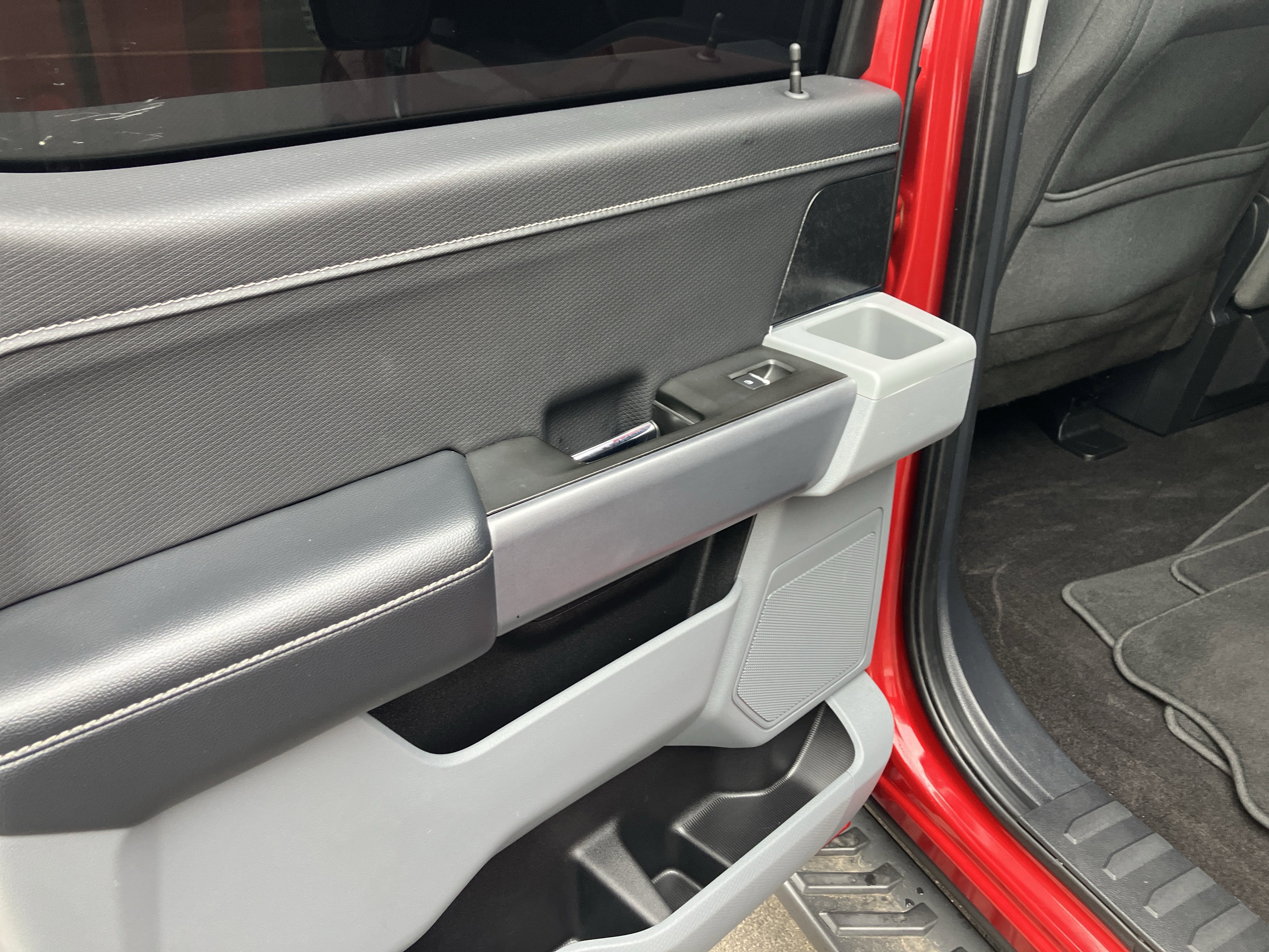 Certified 2021 Ford F150 XLT w/ Equipment Group 302A High image 15