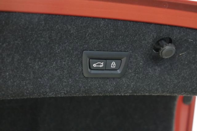 Used 2021 BMW M4 Competition w/ M Carbon Exterior Package RWD image 49