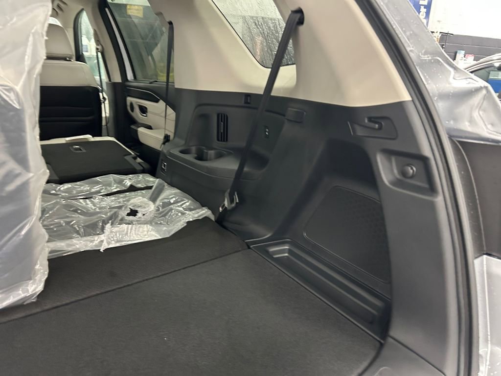 New 2026 Honda Pilot Touring image 21