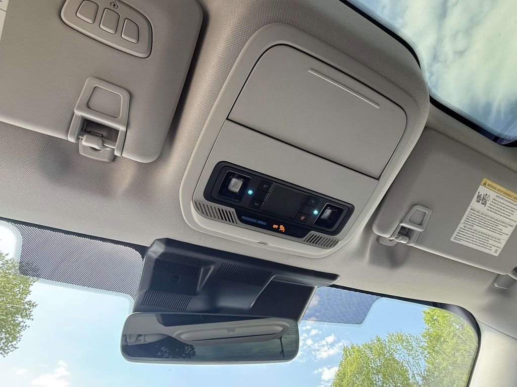 Used 2023 Ford Mustang Mach-E Premium AWD/4WD image 29