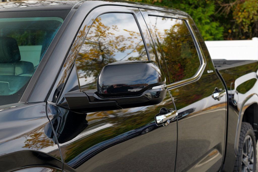 Used 2023 Toyota Tundra Limited image 13