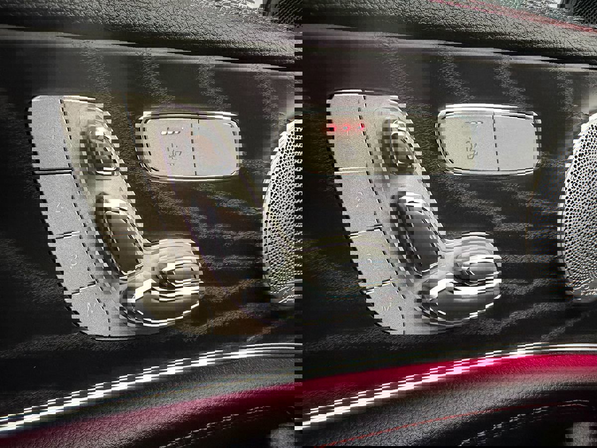 Used 2021 Mercedes-Benz E 53 AMG 4MATIC Sedan image 25