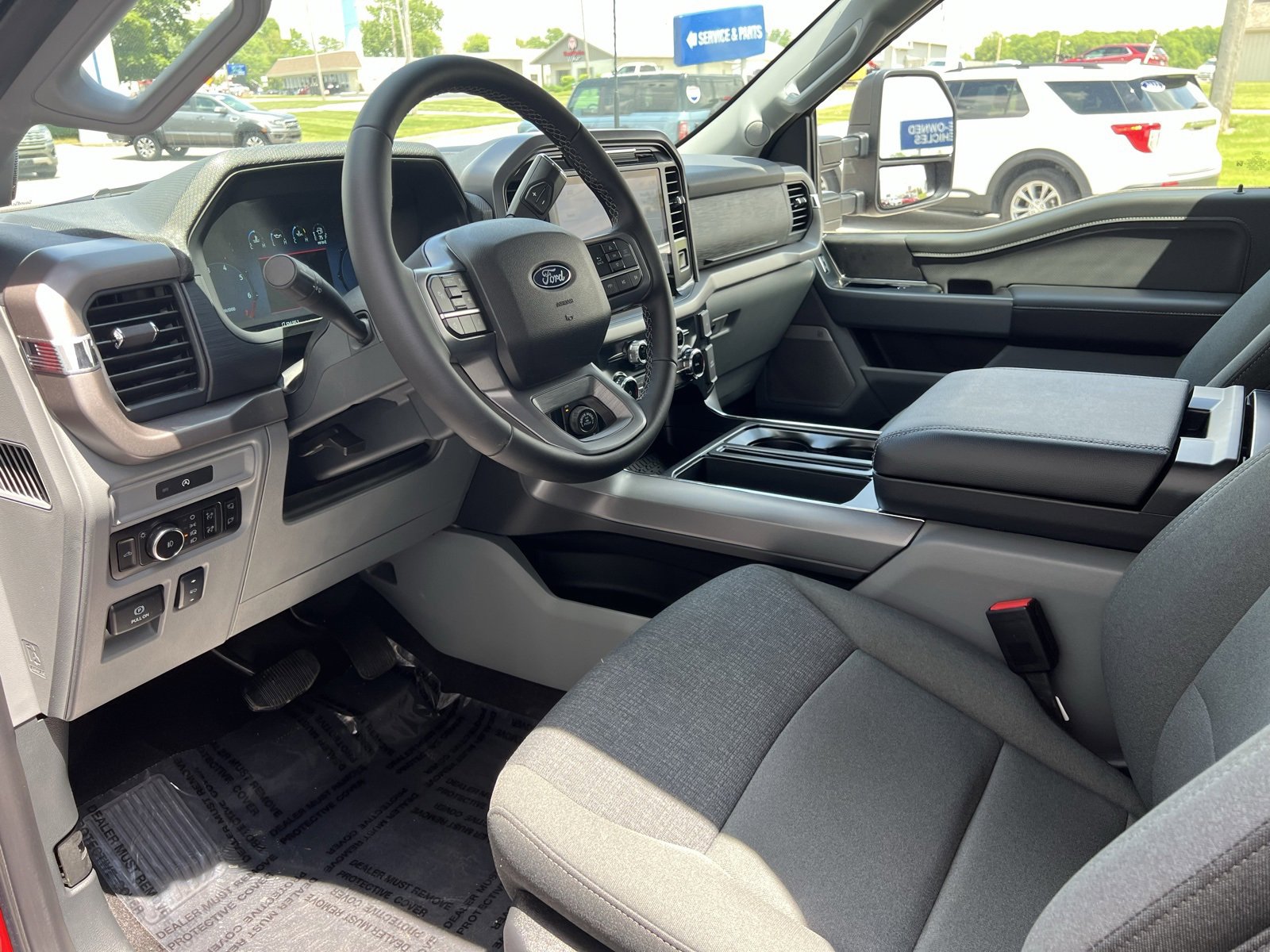 New 2025 Ford F150 XLT w/ Equipment Group 303A High image 17