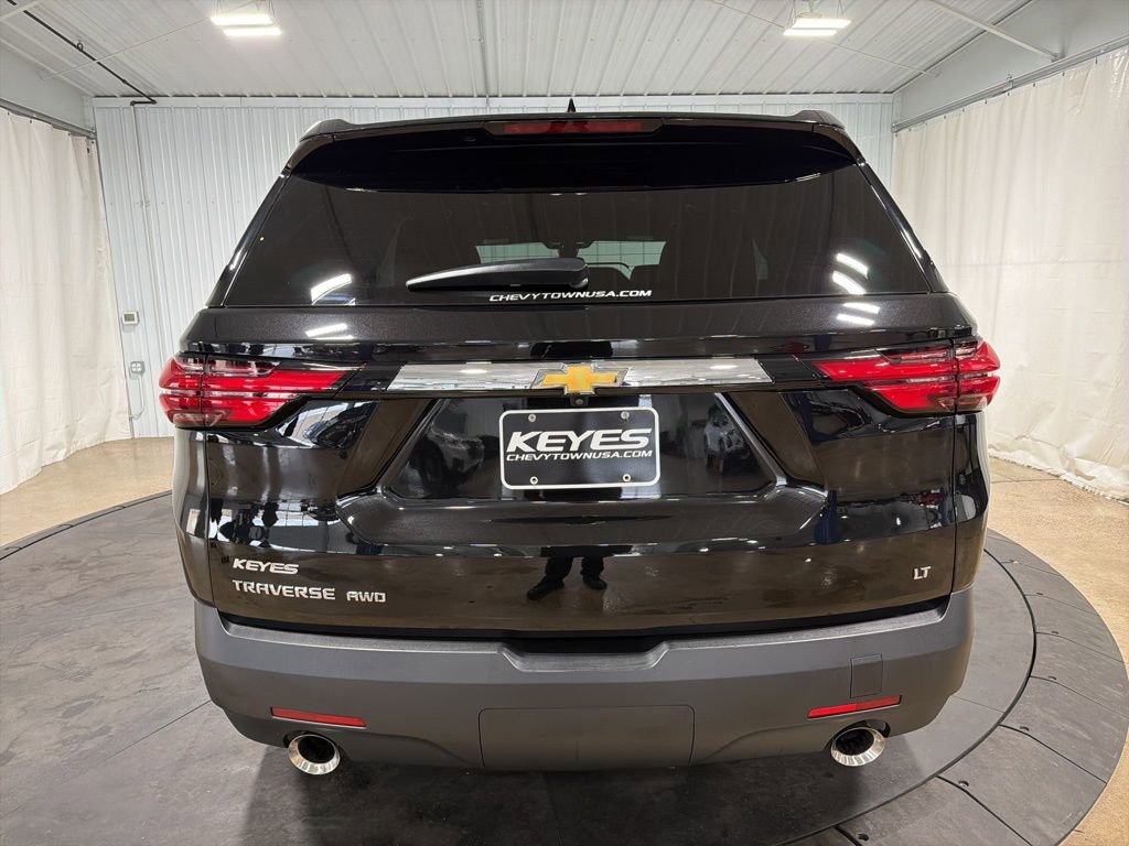 Used 2023 Chevrolet Traverse LT w/ LPO, Floor Liner Package image 7
