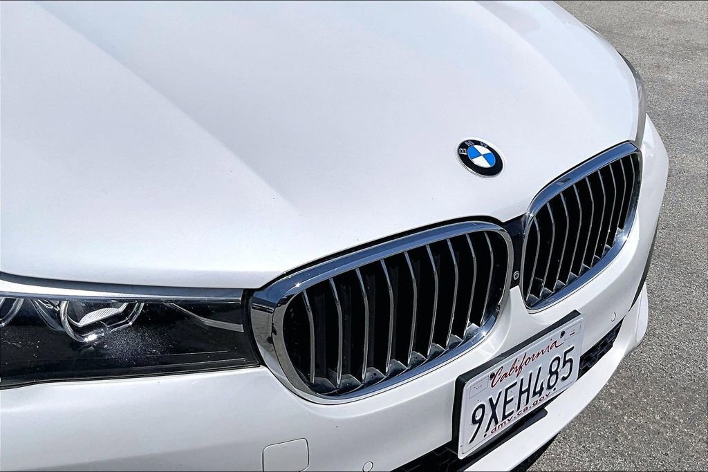 Used 2017 BMW 740e xDrive AWD/4WD image 33