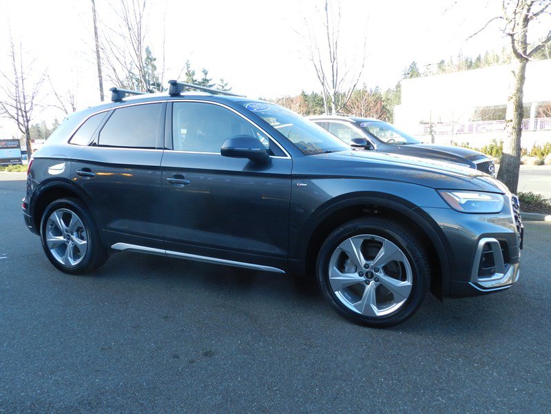 Used 2023 Audi Q5 2.0T Premium Plus w/ Premium Plus Package AWD/4WD image 6