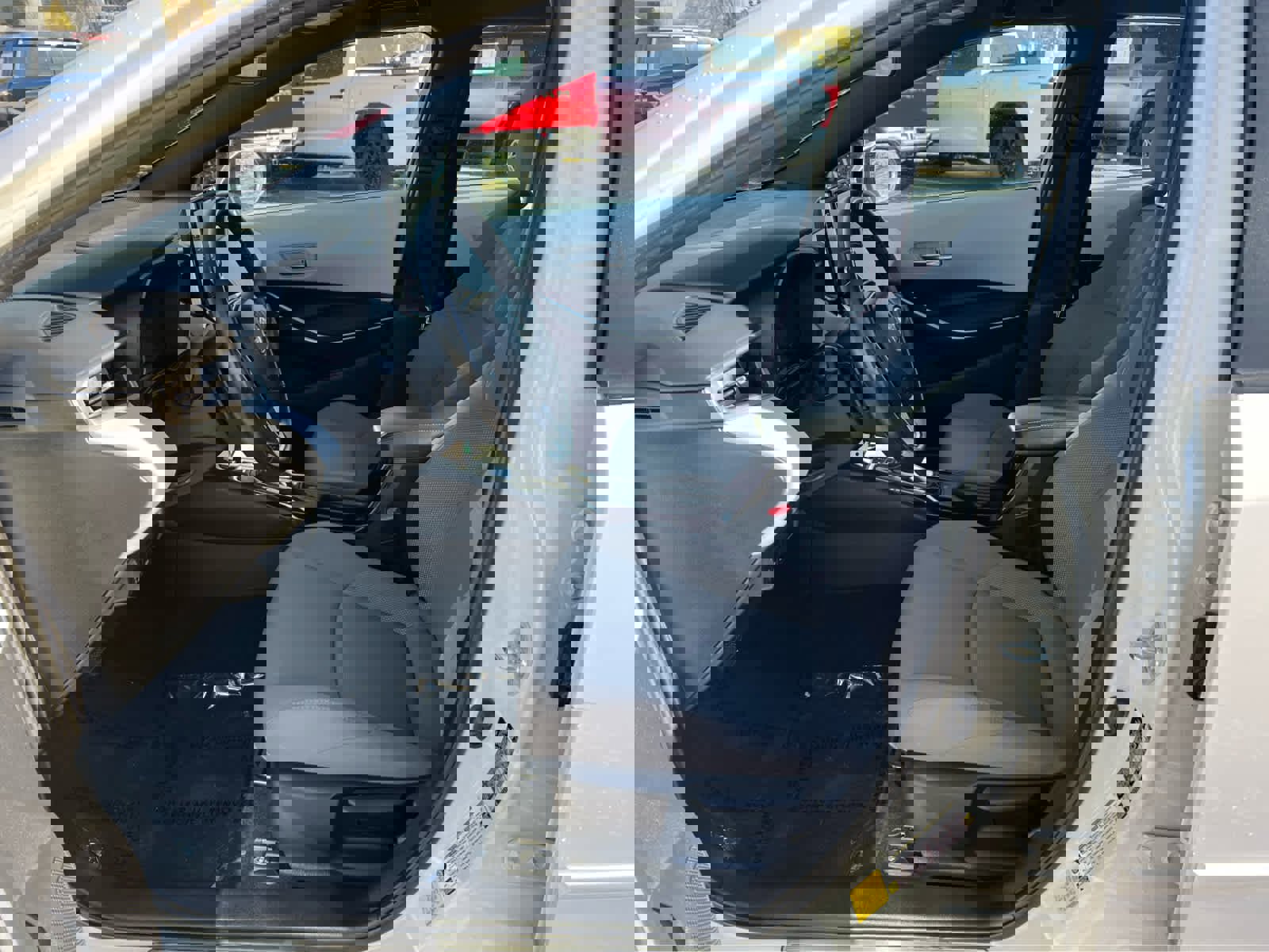 Used 2020 Toyota Corolla SE w/ Body Protection Package image 26