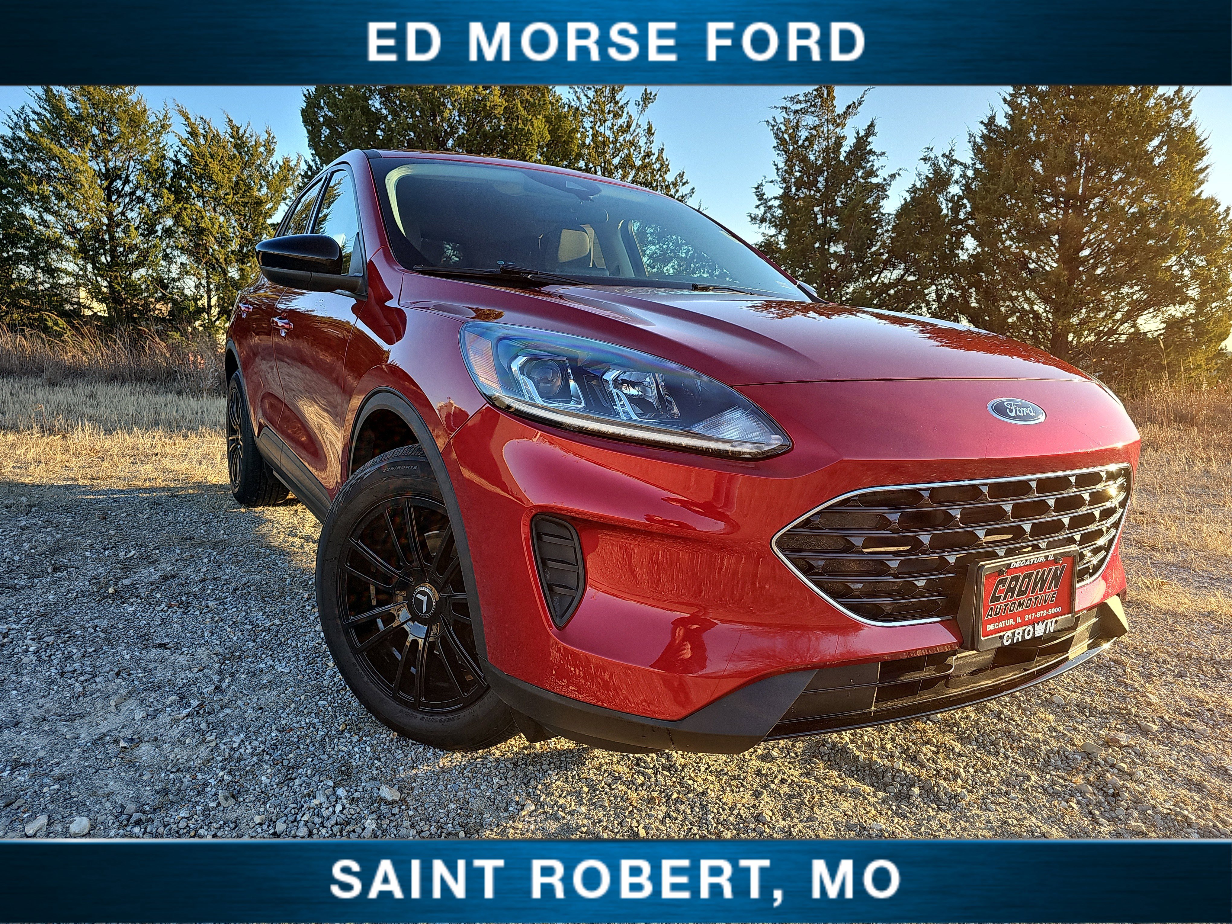 Used 2022 Ford Escape SE w/ SE Sport Appearance Package