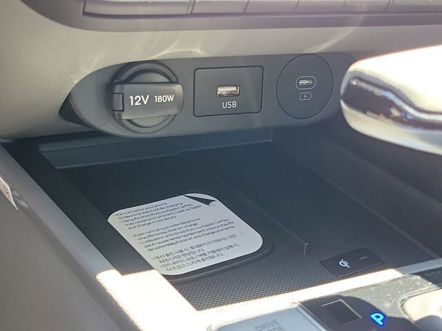 New 2026 Hyundai Elantra Sport image 11