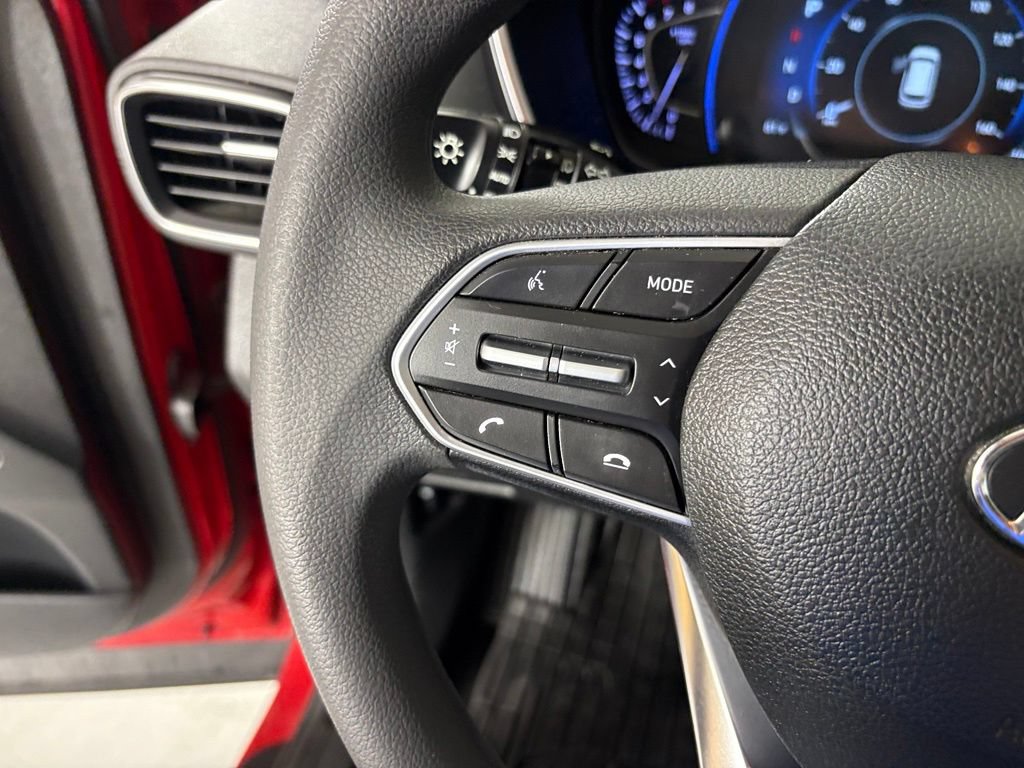 Used 2020 Hyundai Santa Fe SEL FWD image 17