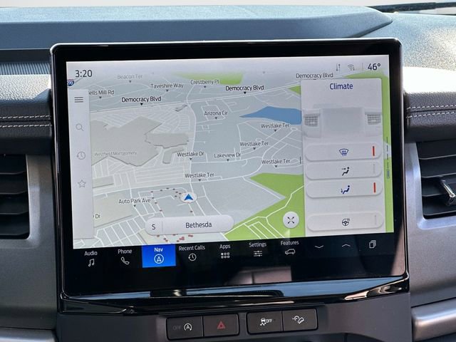 Used 2024 Ford Expedition XLT image 3