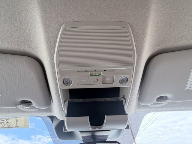 New 2026 Nissan Kicks SR image 19