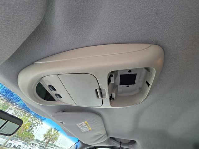 Used 2004 Ford F250 XL RWD image 23