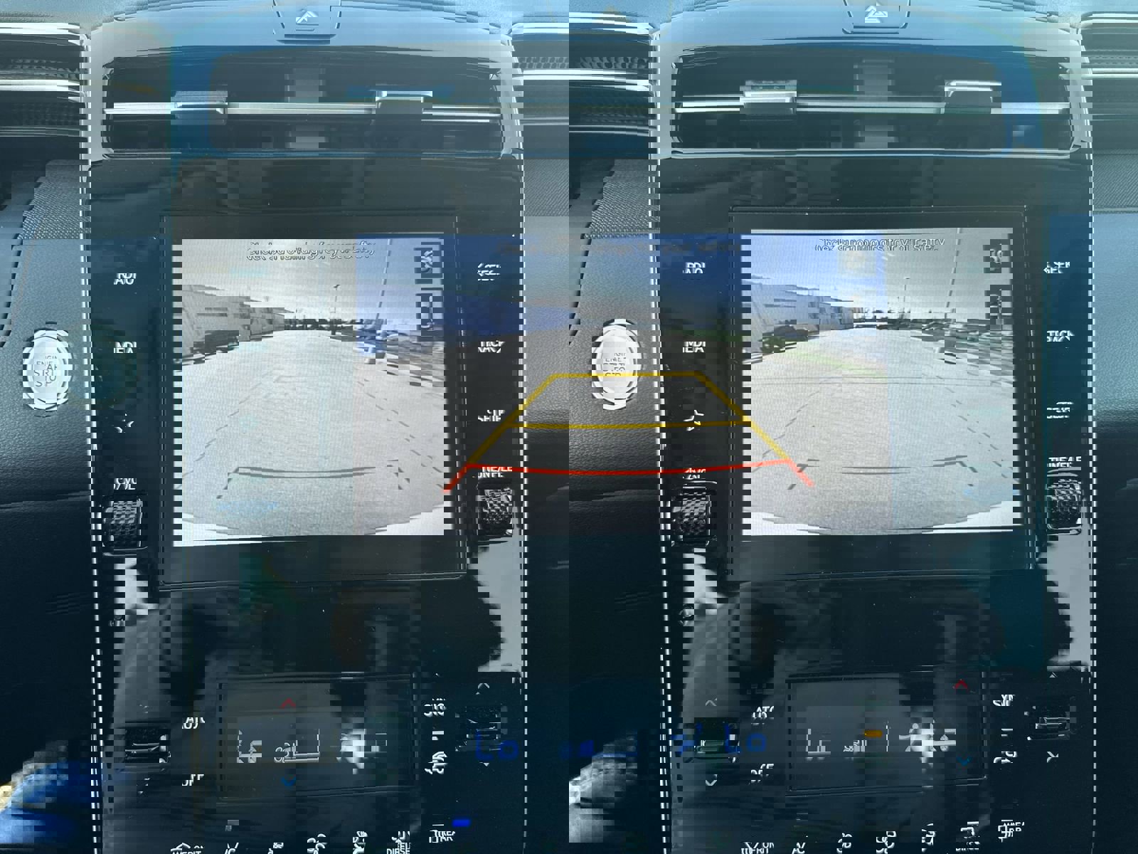 Used 2023 Hyundai Tucson SEL w/ Convenience Package image 14