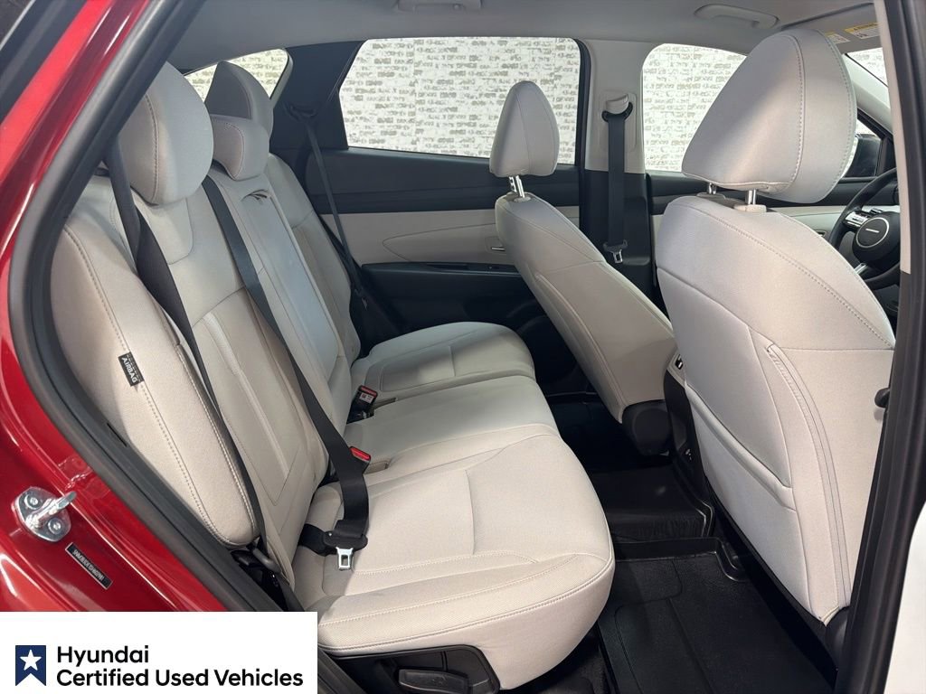 Certified 2025 Hyundai Tucson SEL FWD image 15
