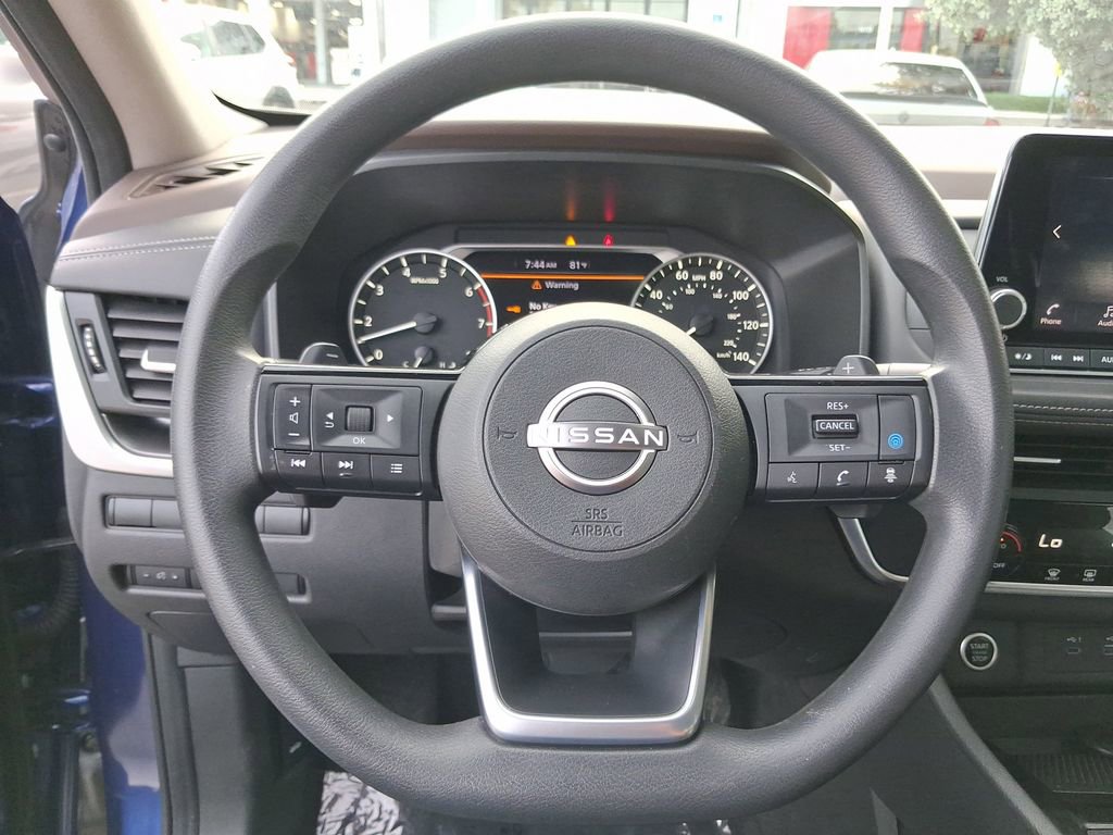 Used 2023 Nissan Rogue SV FWD image 17