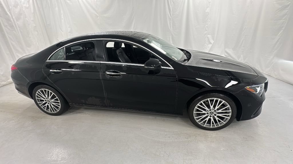 Used 2025 Mercedes-Benz CLA 250 4MATIC image 2