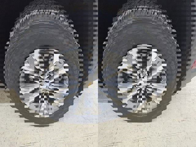 New 2026 Chevrolet Equinox LT w/ Convenience Package II image 11