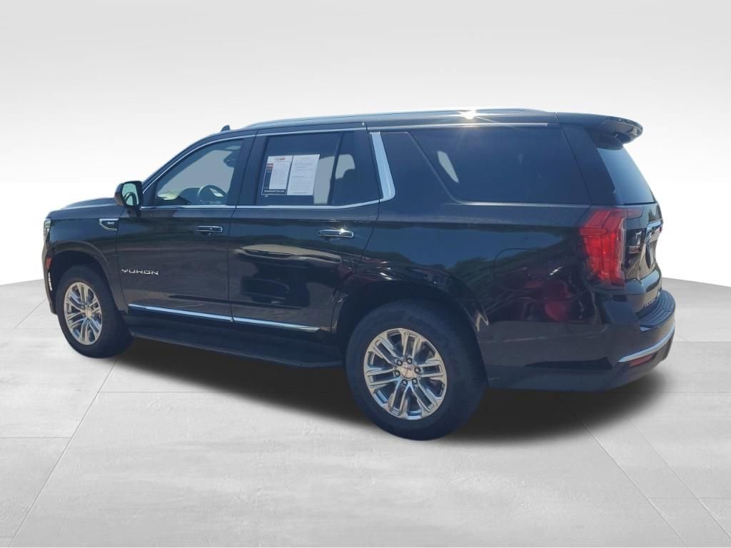 Used 2024 GMC Yukon SLT RWD image 3