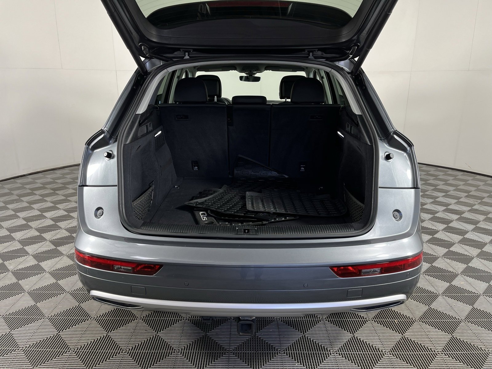 Used 2020 Audi Q5 2.0T Premium Plus image 22