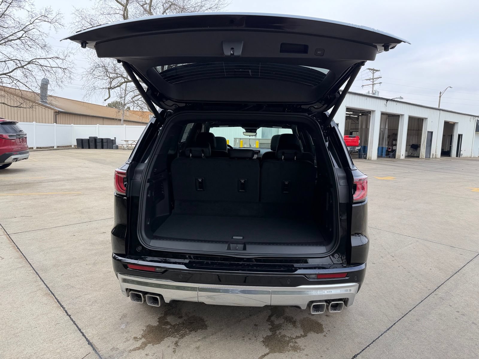 New 2026 GMC Acadia Denali w/ Super Cruise Package AWD/4WD image 36