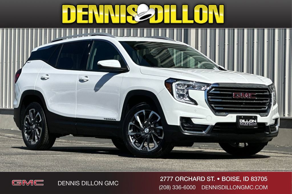 Used 2022 GMC Terrain SLT w/ Infotainment Package II