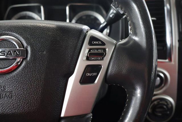 Used 2018 Nissan Titan PRO-4X image 16