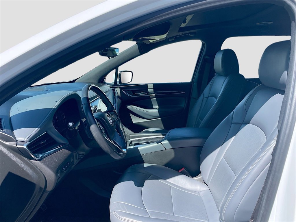 Used 2022 Buick Enclave Premium w/ Experience Buick Package image 11