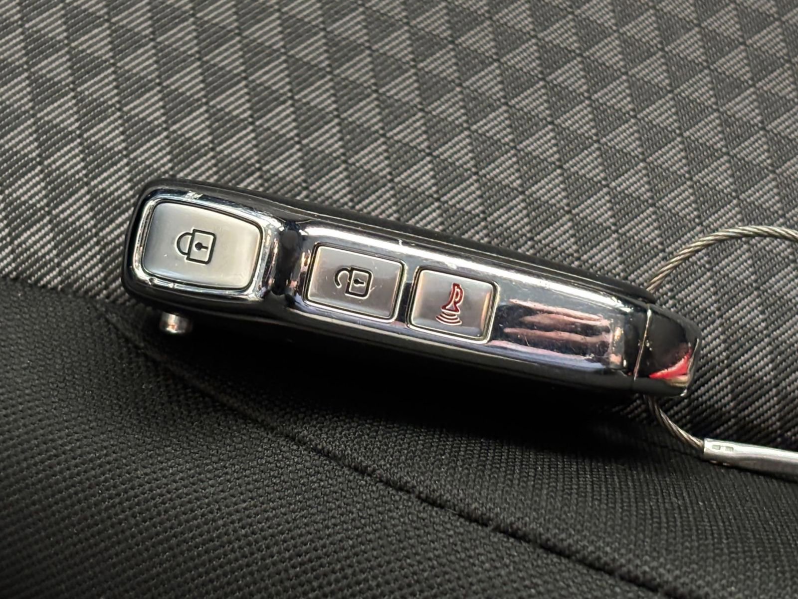 Used 2025 Kia Soul LX w/ LX Technology Package FWD image 21