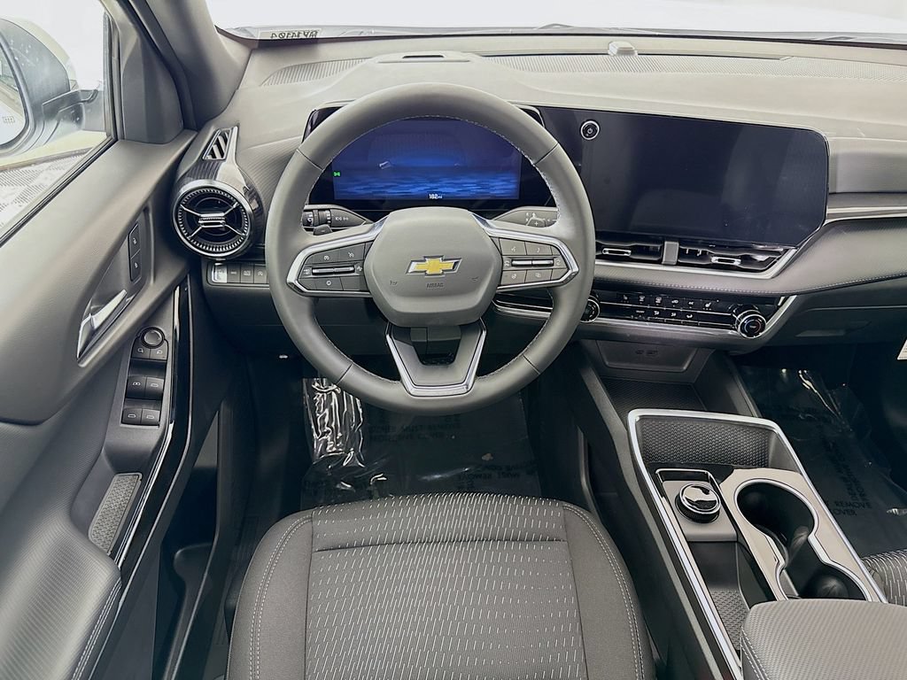 New 2026 Chevrolet Equinox LT w/ Safety and Technology Package AWD/4WD image 21